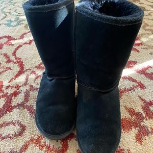 Lightly worn suede/sheepskin boots